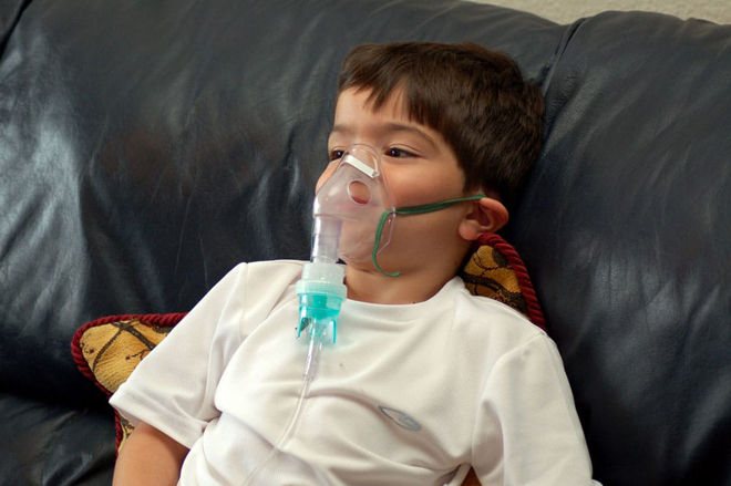 Как можно остановить сухой кашель у ребенка ночью: причины, лечение