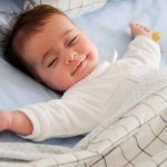 сколько должен спать ребёнок в 1 год