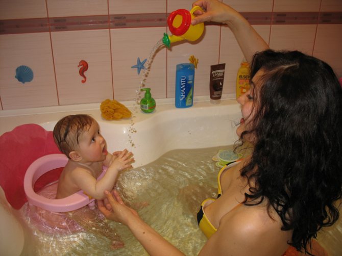 Sharing a bath with your baby